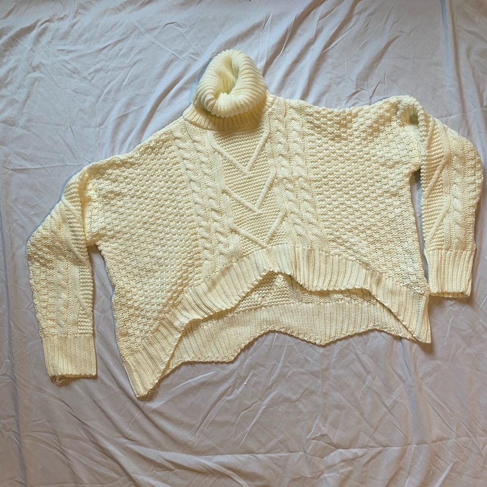 Cropped sweater